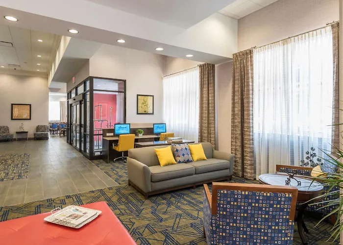 Hampton Inn & Suites Tulsa Downtown, Ok