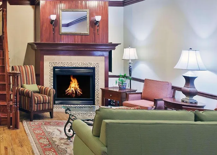 3 star hotel: Country Inn & Suites By Radisson, Tulsa, Ok